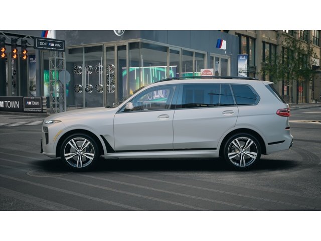 New 2027 Frozen Pure Grey Metallic BMW xDrive40i image 4