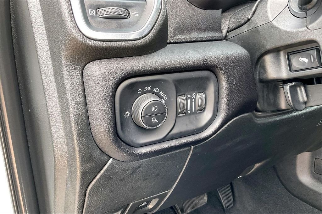 Used 2022 White Ram Laramie image 23