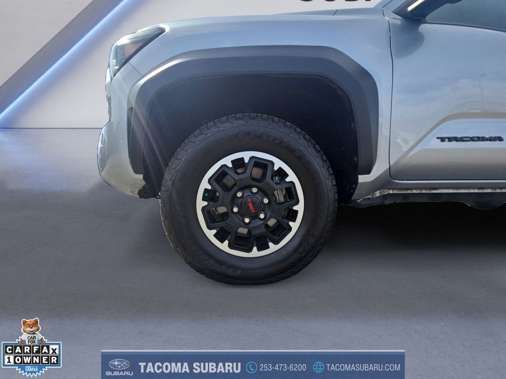 2025 Toyota Tacoma SR5 - Photo 9