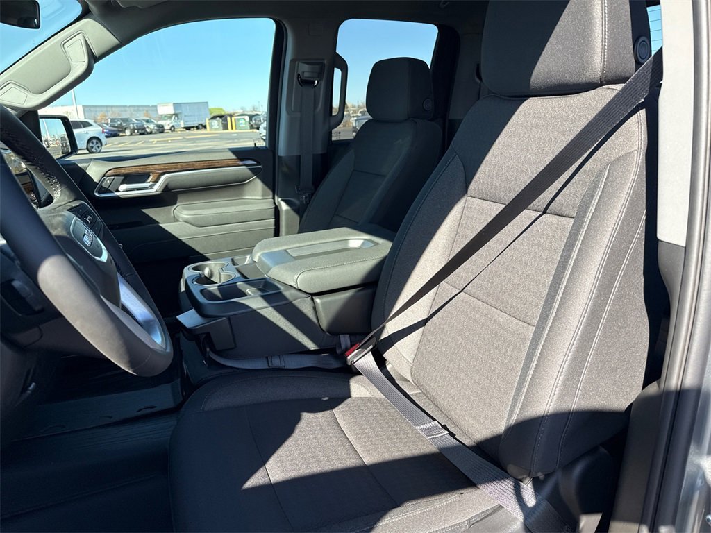 2026 GMC SIERRA - Image 14