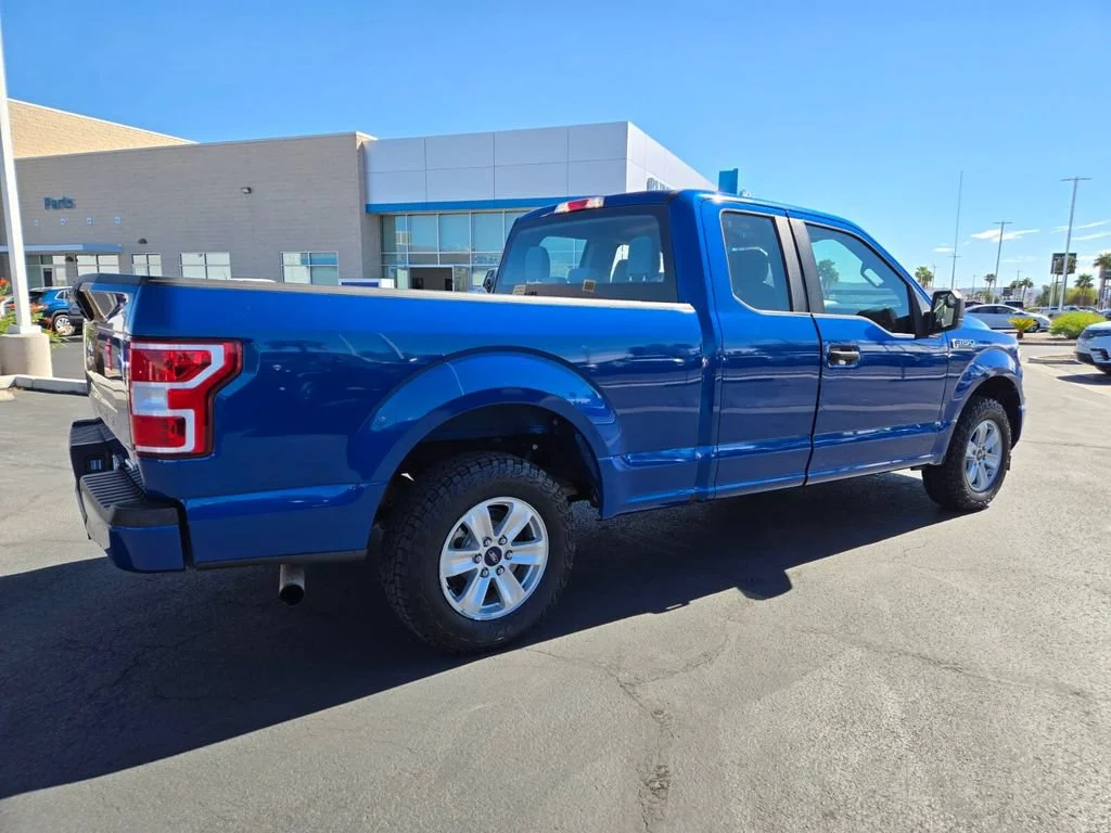 Used 2018 Lightning Blue Ford XL image 6