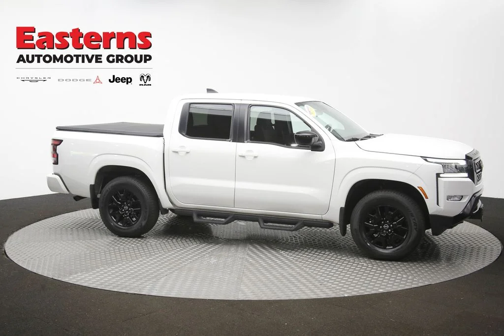 Used 2023 White Nissan SV image 42