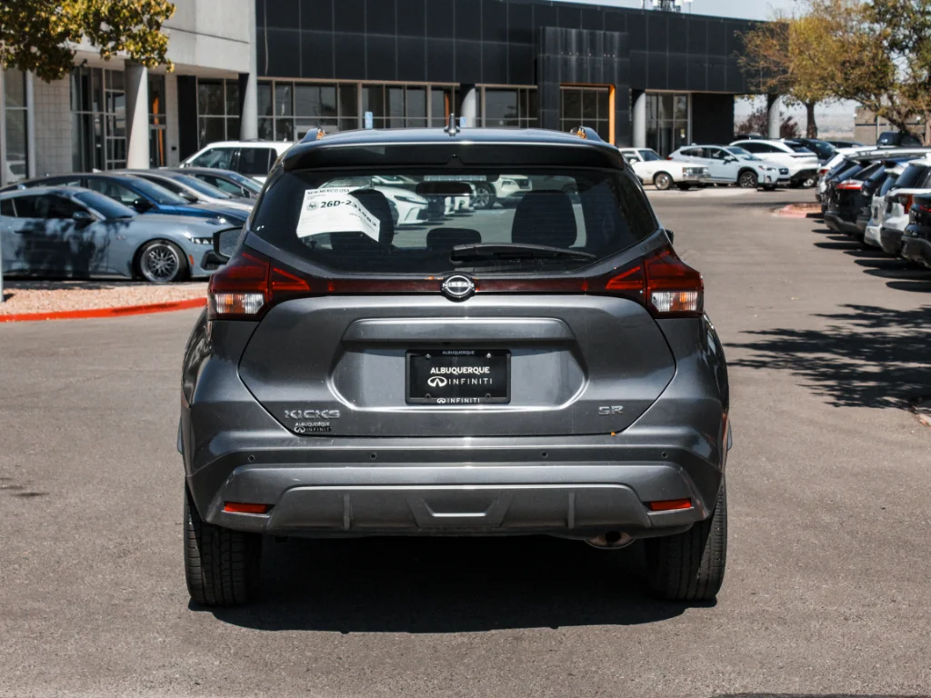 Used 2024 Boulder Gray Pearl Nissan SR image 6