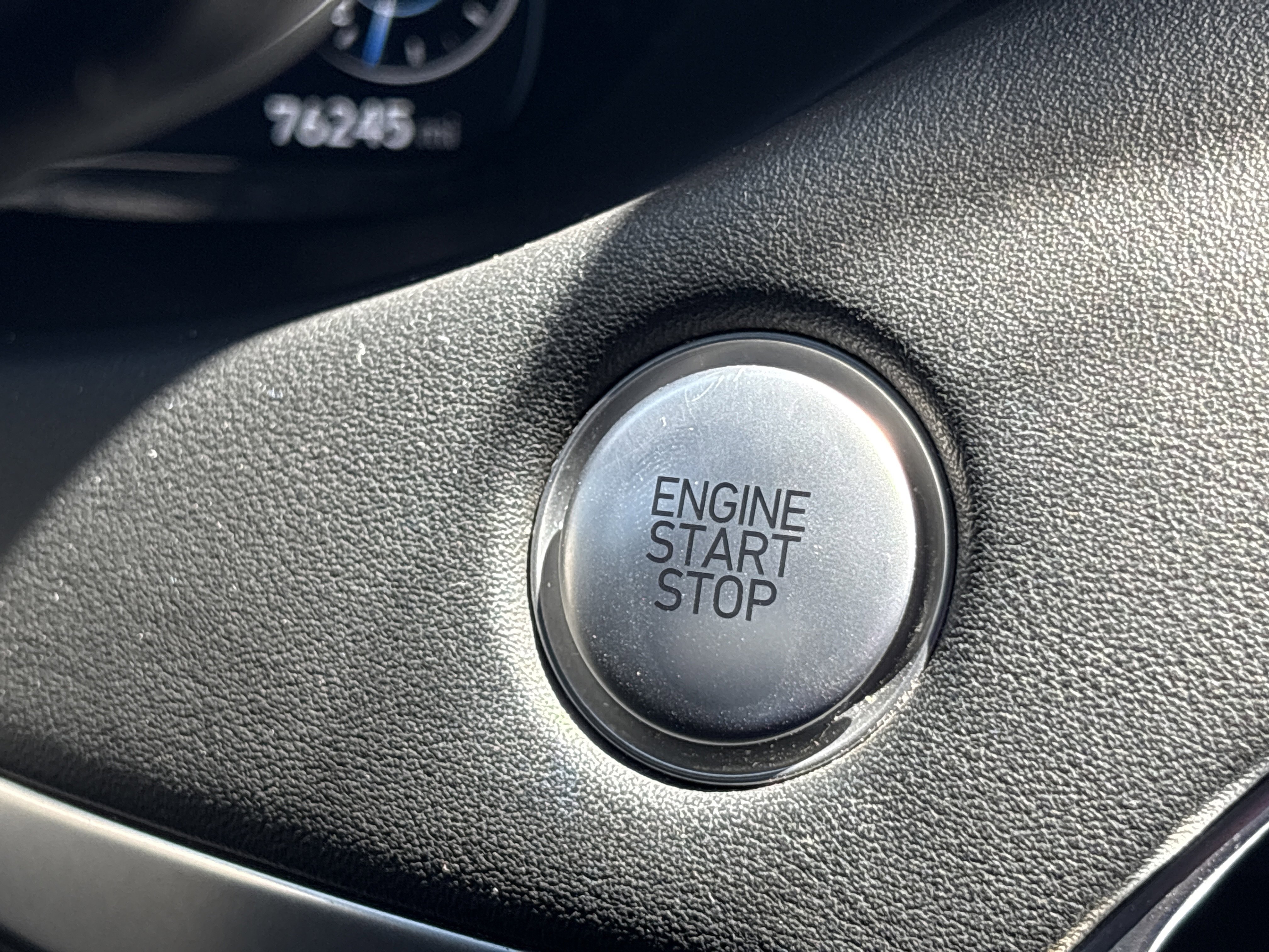 Used 2020 Hyper White Hyundai Limited image 25