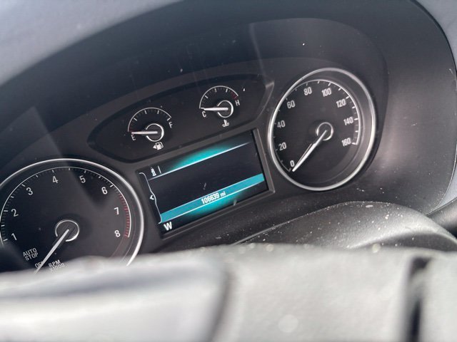 Used 2019 White Buick Essence image 6