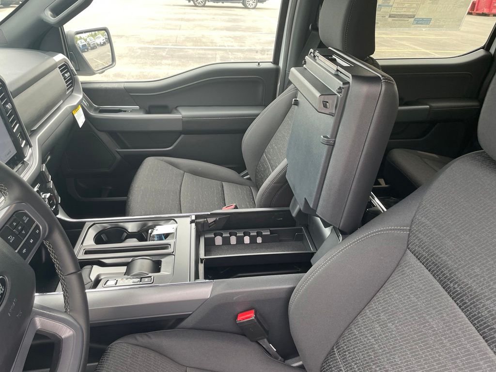 Used 2026 White Ford XLT image 30