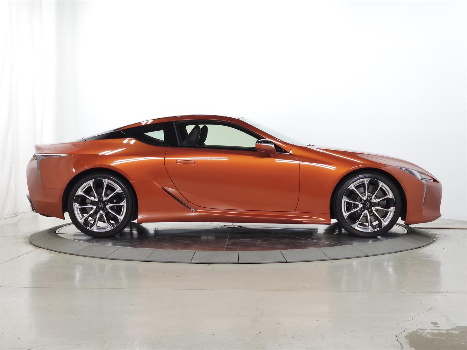 Certified Used 2022 Orange Lexus  image 11