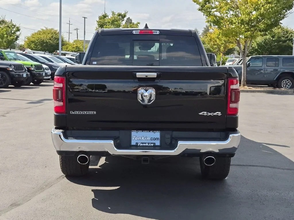 Used 2021 Diamond Black Crystal Pearlcoat Ram Laramie image 5