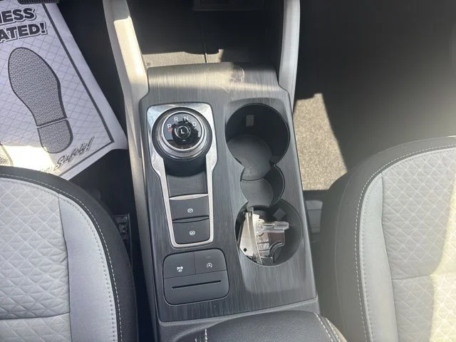 Used 2025 Silver Metallic Ford Active image 18