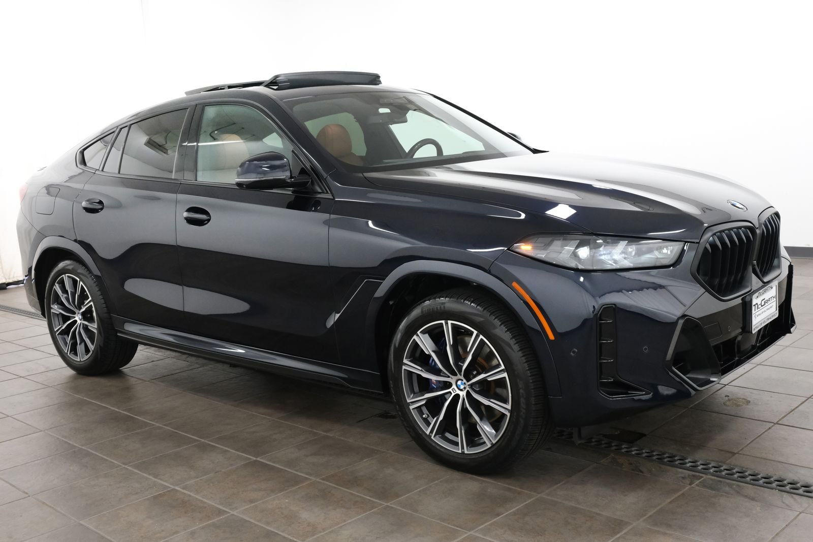 Certified Used 2024 Carbon Black Metallic BMW xDrive40i image 6