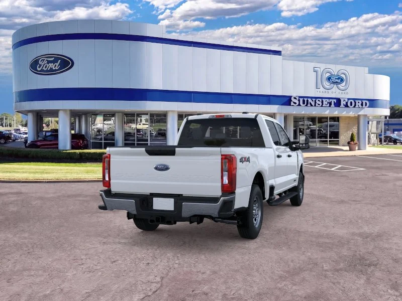 New 2026 Oxford White Ford XL image 8