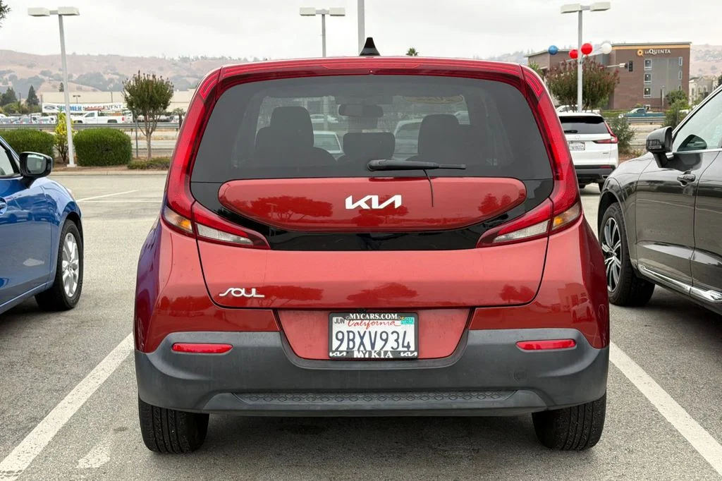 Used 2022 Mars Orange Kia LX image 6