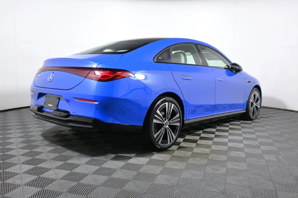 New 2027 Blue Mercedes-Benz CLA 220 image 7
