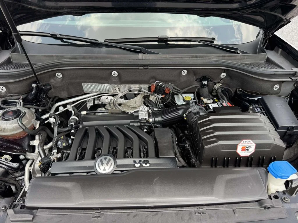 Used 2017 White GMC Denali image 13