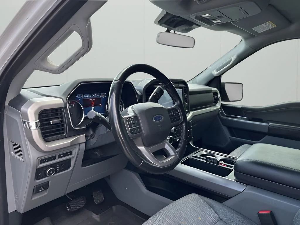 Used 2022 White Ford XLT image 28