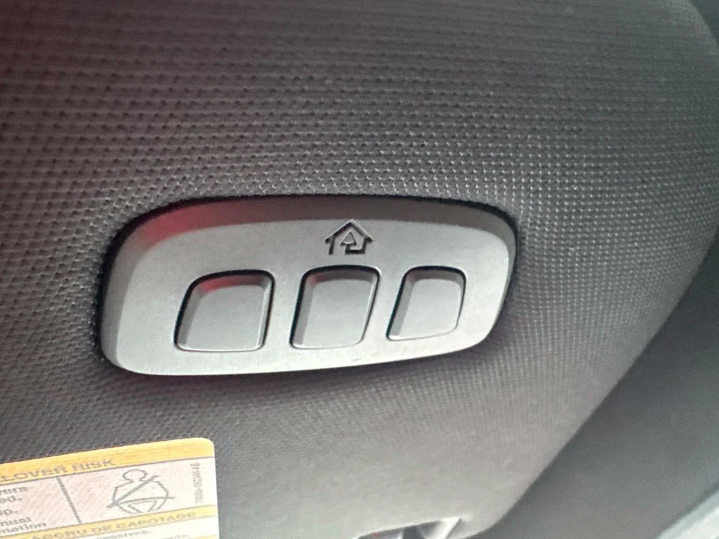 Certified Used 2020 Magnetic Metallic Ford Lariat image 28