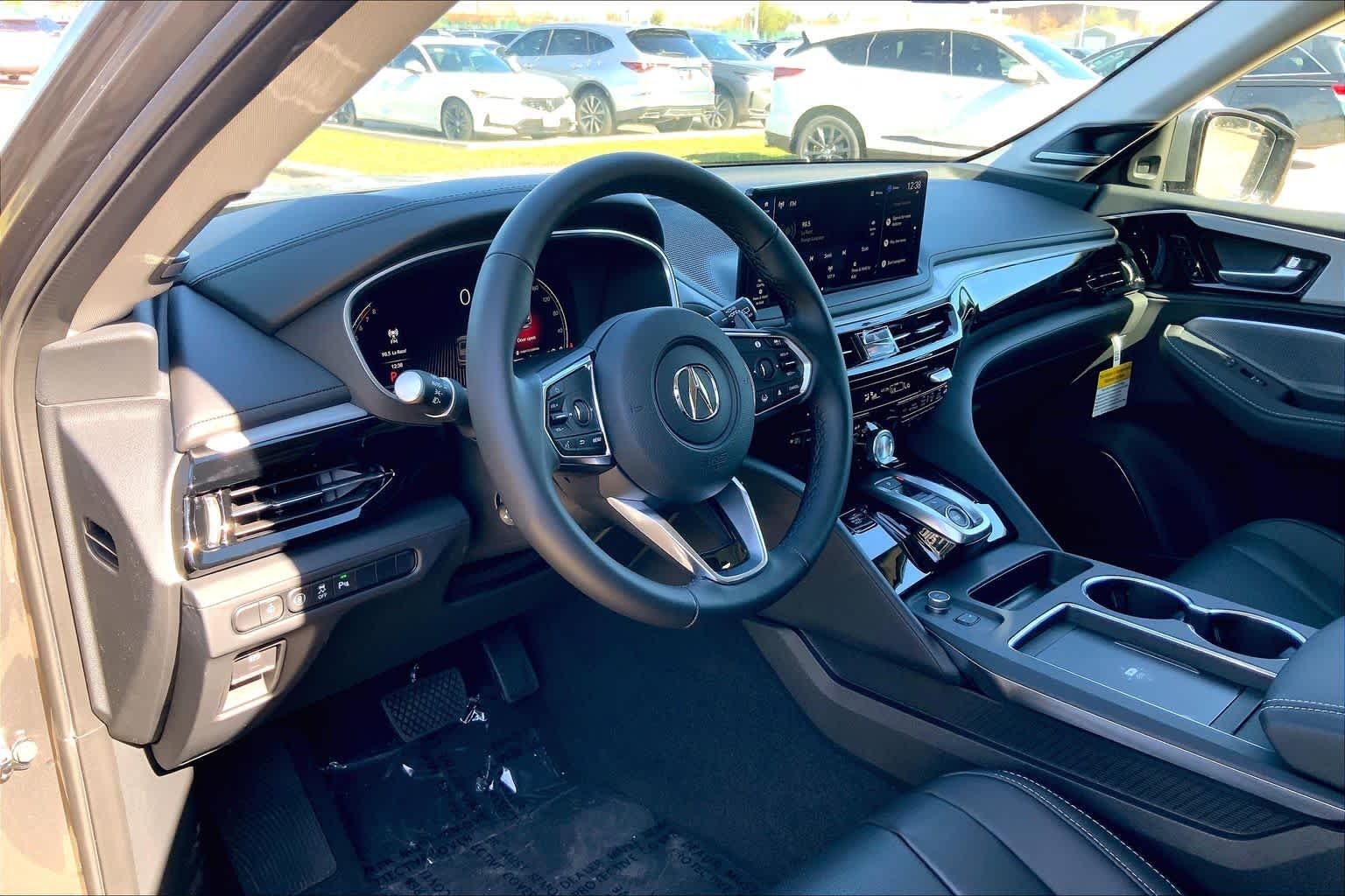 New 2026 Liquid Carbon Metallic Acura w/Technology Package image 8
