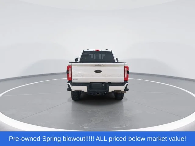 Used 2023 White Ford Lariat image 7