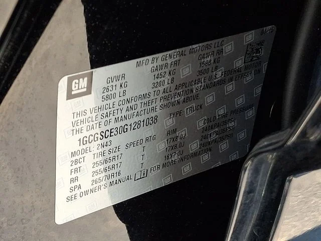 Used 2016 Black Chevrolet LT image 27