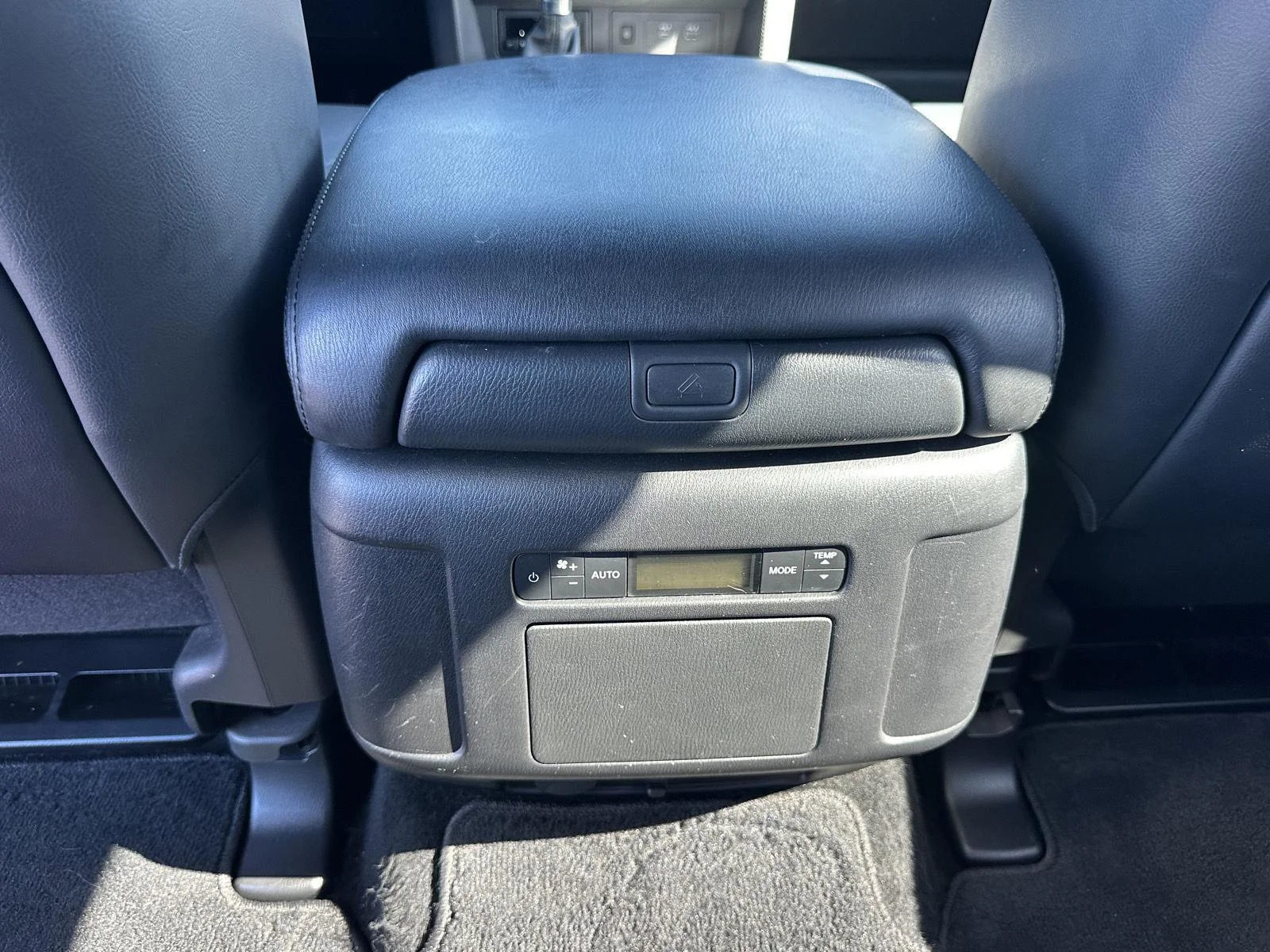 Used 2023 Super Black Nissan SL image 26
