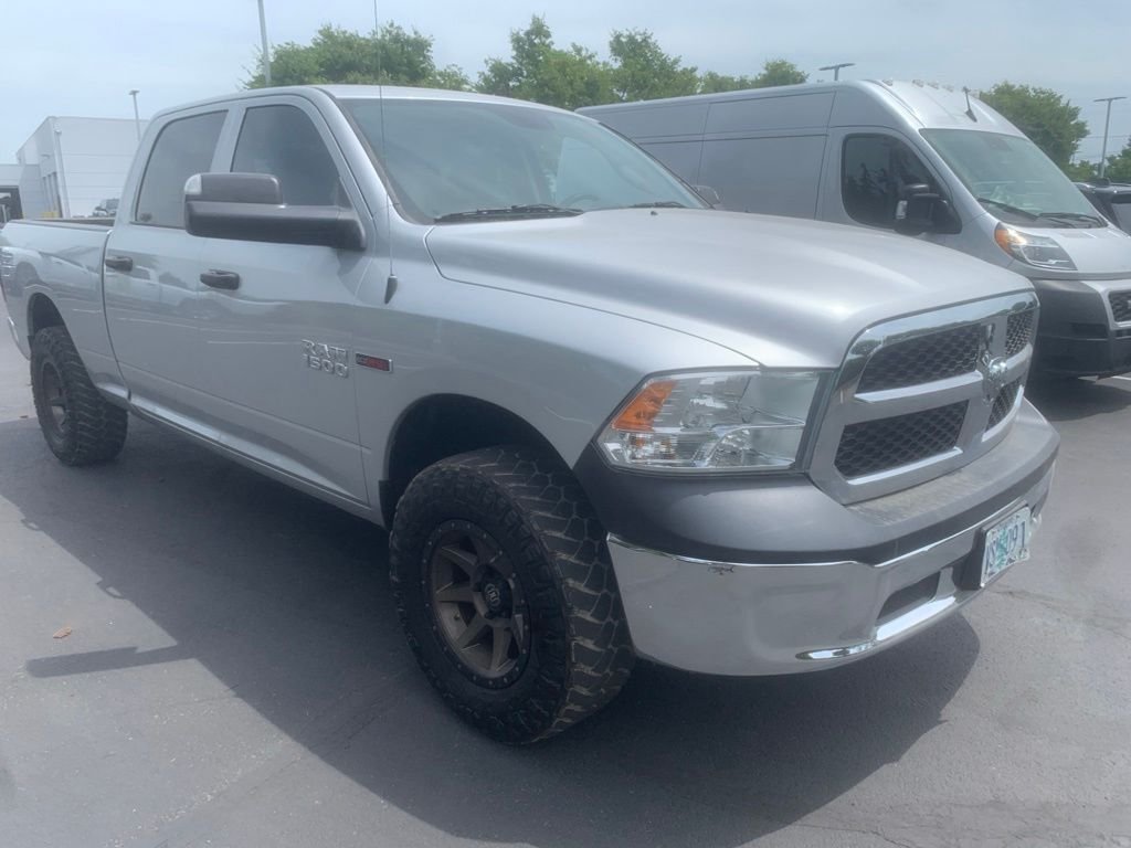 Used 2018 Bright Silver Clearcoat Metallic Ram Tradesman image 5