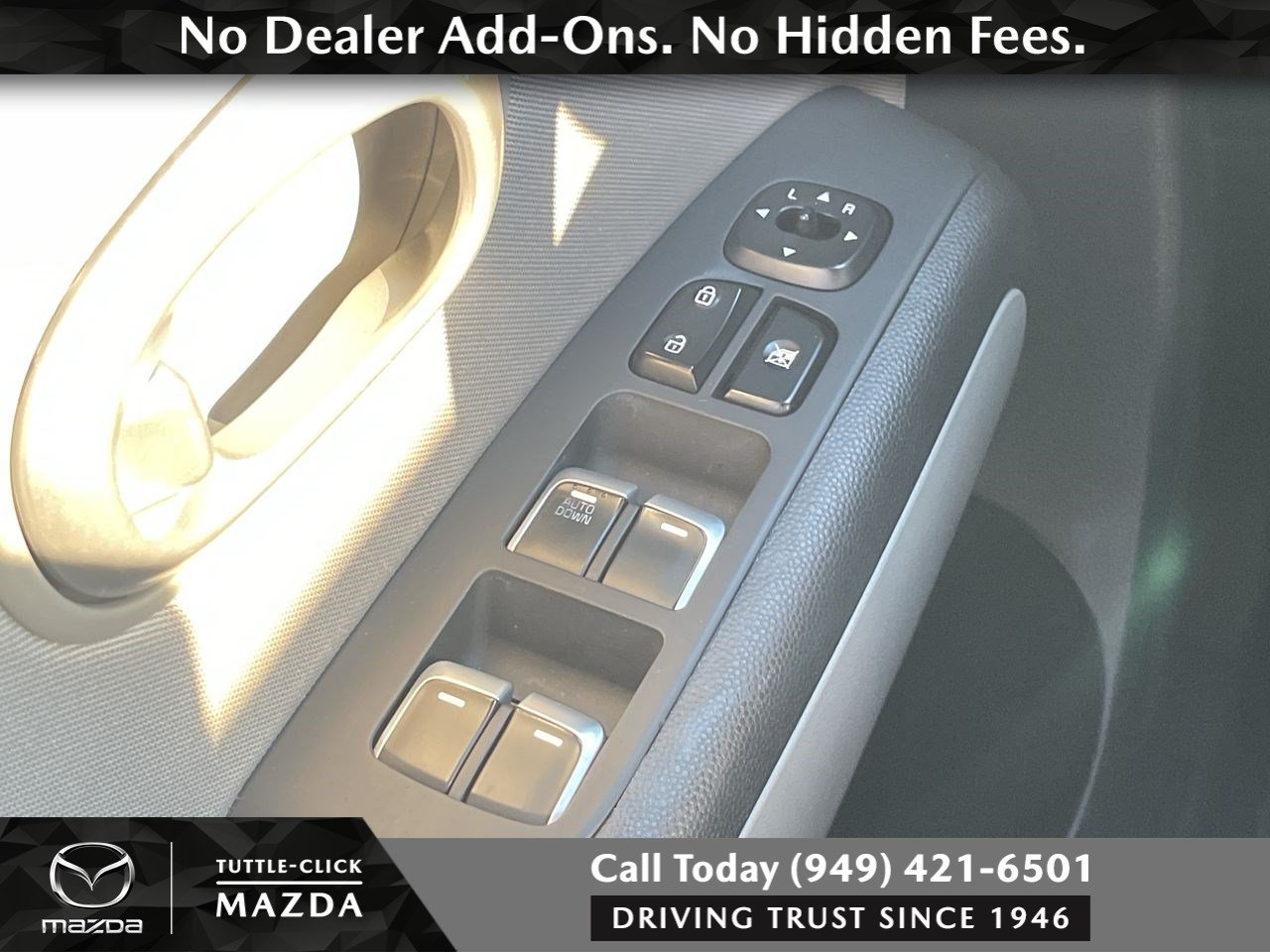Used 2019 Bright Silver Kia Base image 31