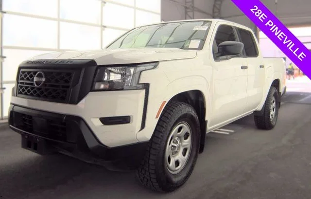 Used 2022 White Nissan S image 1