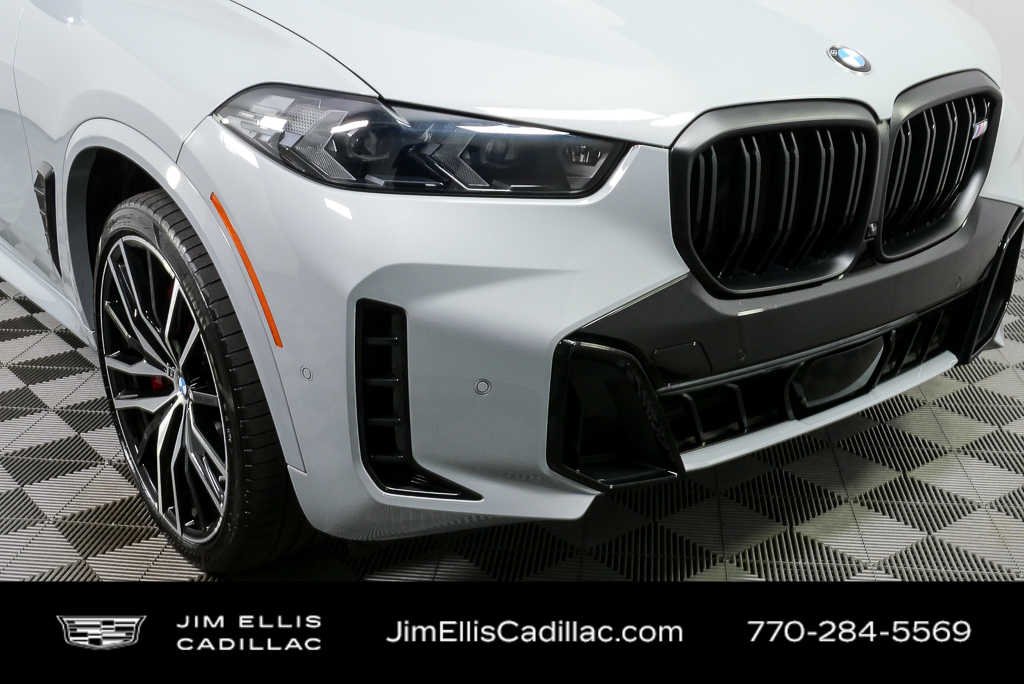 Used 2025 Brooklyn Grey Metallic BMW M60i image 38