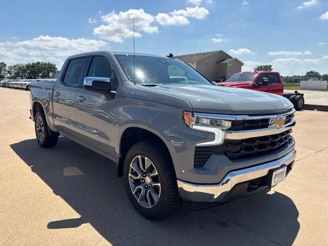 2024 Chevrolet Silverado 1500 LT - Photo 1