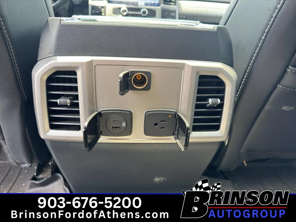 Used 2022 Star White Metallic Tri-Coat Ford LARIAT image 12