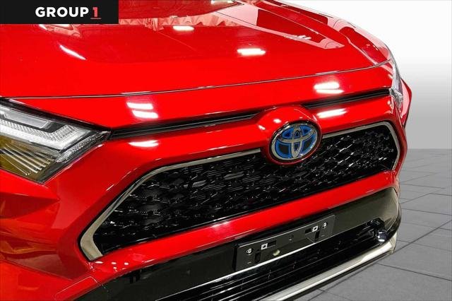 Certified Used 2024 SUPERSONIC RED/BLACK Toyota  image 30