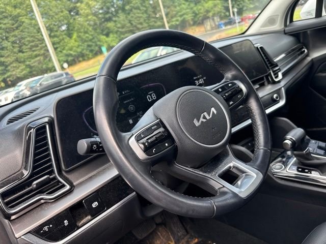 Certified Used 2024 White Kia EX image 12