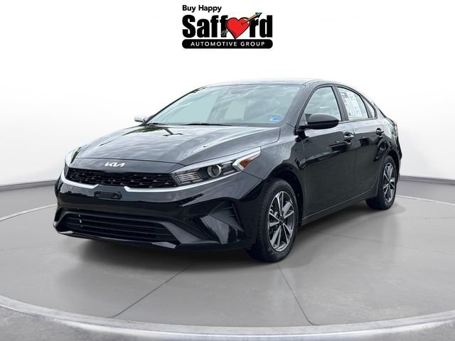 Used 2023 Black Kia LXS image 1