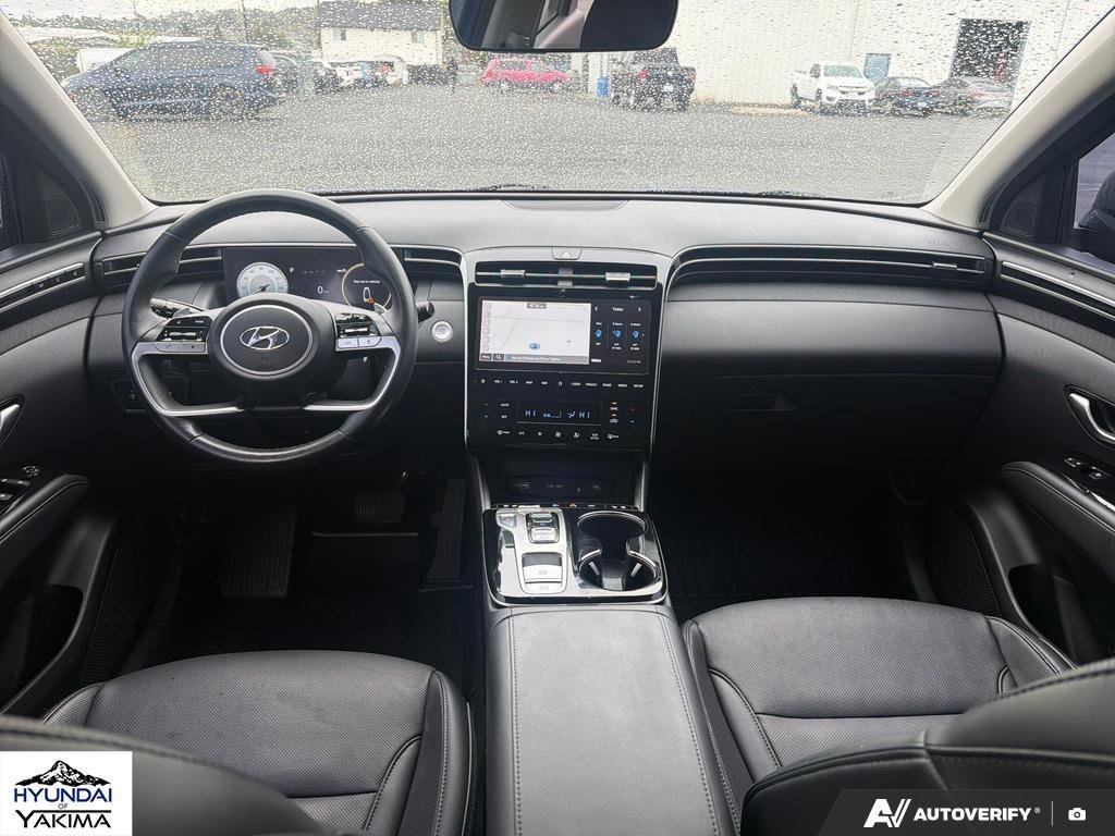 Used 2022 Phantom Black Hyundai Limited image 24