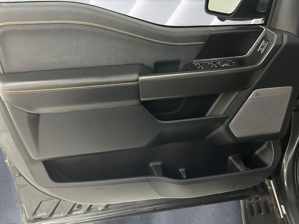 Used 2025 Gray Ford Tremor image 12