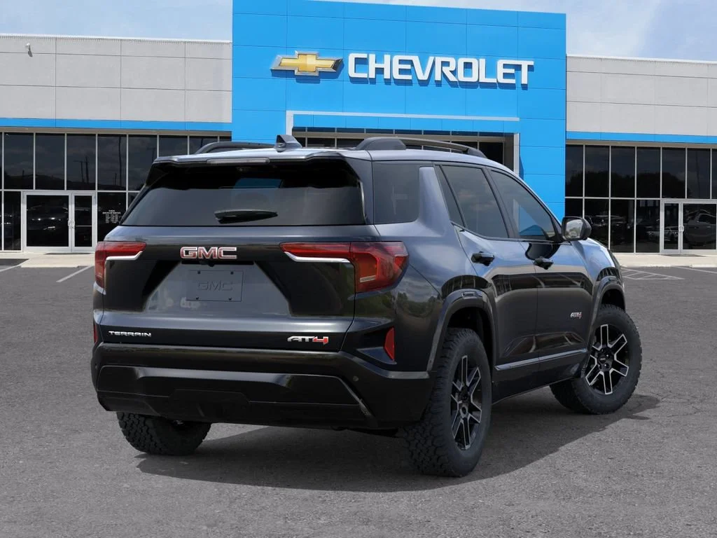 2026 GMC Terrain AT4 - Photo 4