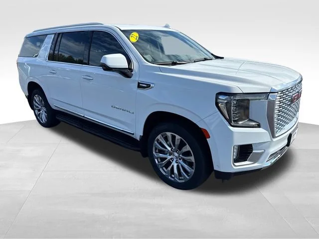 Used 2022 SUMMIT WHITE GMC Denali image 8