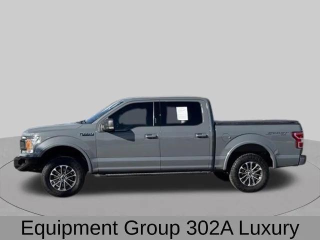 Used 2020 Black Ford XLT image 3