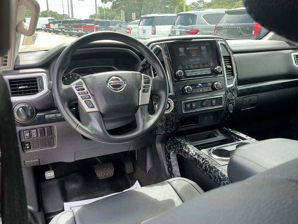 Used 2021 Gray Nissan SV image 33