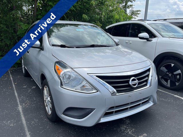 Used 2016 Brilliant Silver Nissan SV image 1