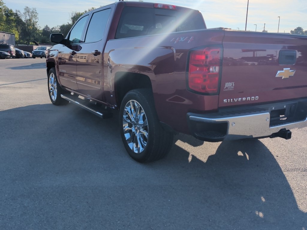 Used 2018 Cajun Red Tintcoat Chevrolet LT image 3