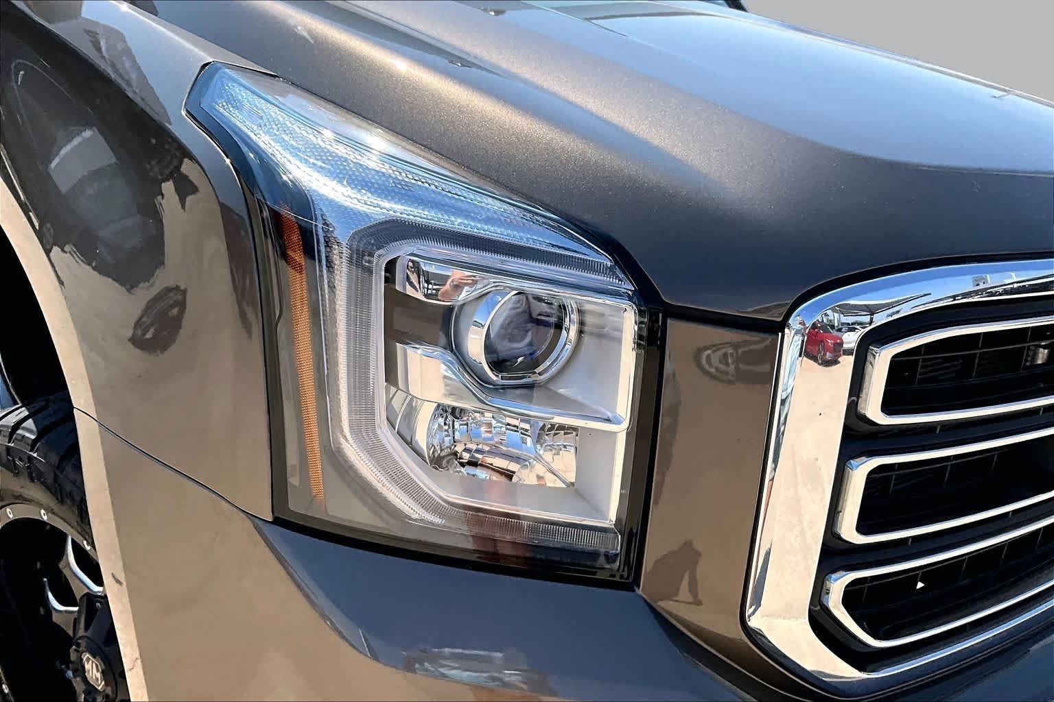 Used 2015 Bronze Alloy Metallic GMC SLE image 26
