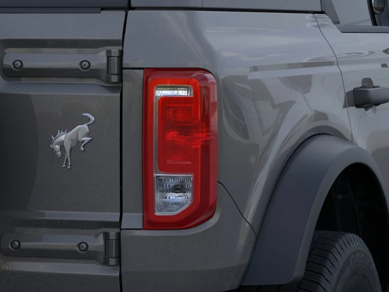 2025 Ford Bronco 4-Door Base - Photo 23