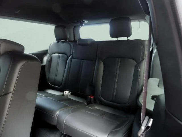 2025 Jeep Wagoneer Series I - Photo 14