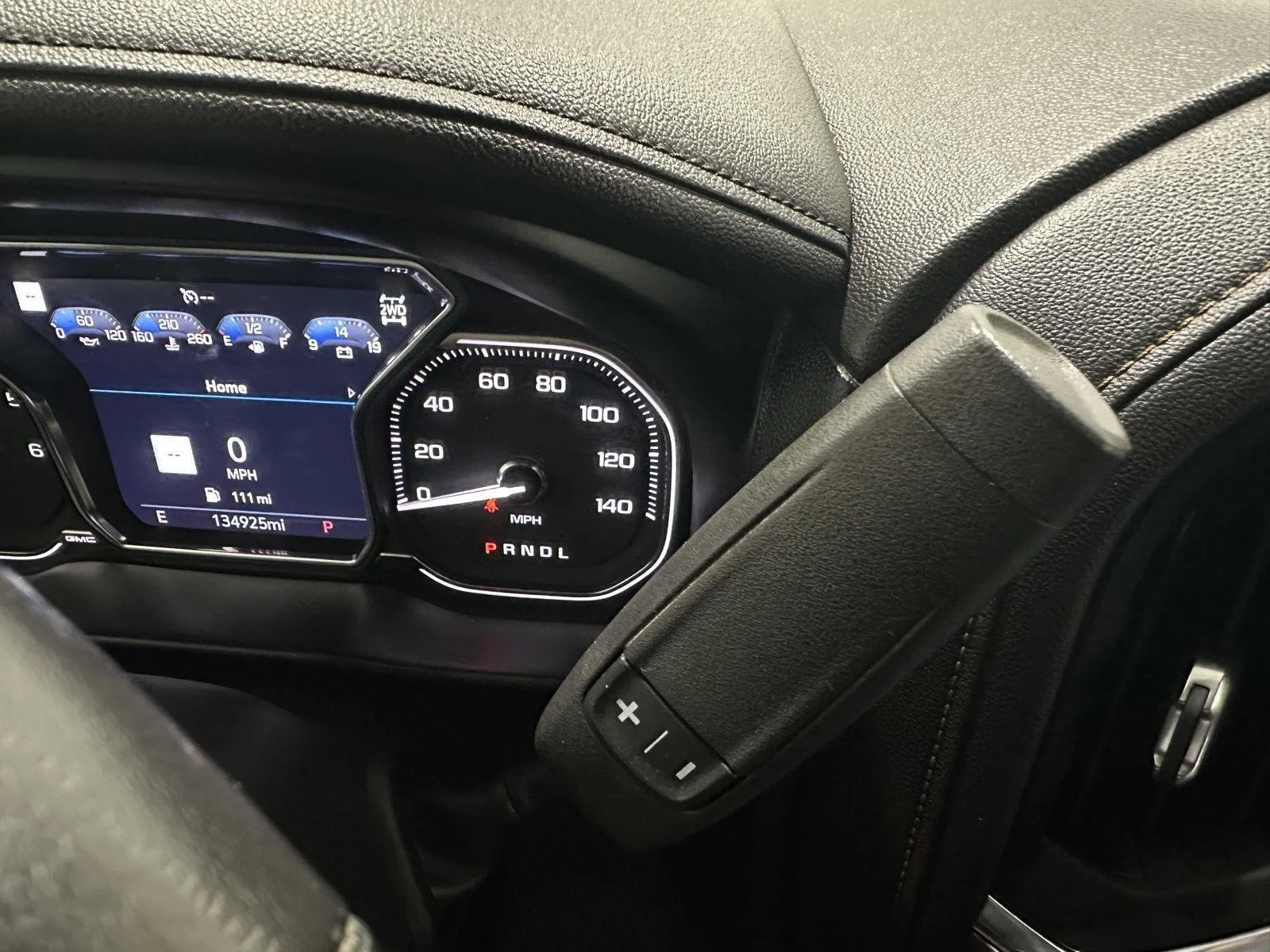 Used 2021 SUMMIT WHITE GMC AT4 image 16