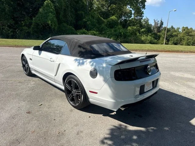 Used 2014 White Ford GT Premium image 5
