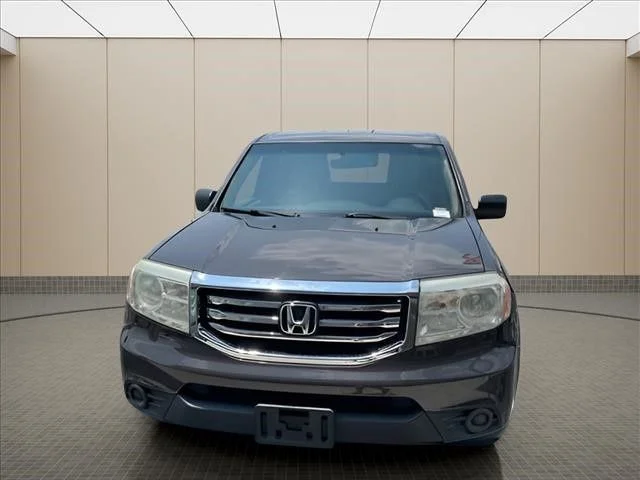 Used 2012 Beige Honda LX image 6