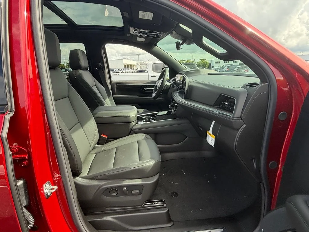 New 2026 Radiant Red Tintcoat Chevrolet Z71 image 16