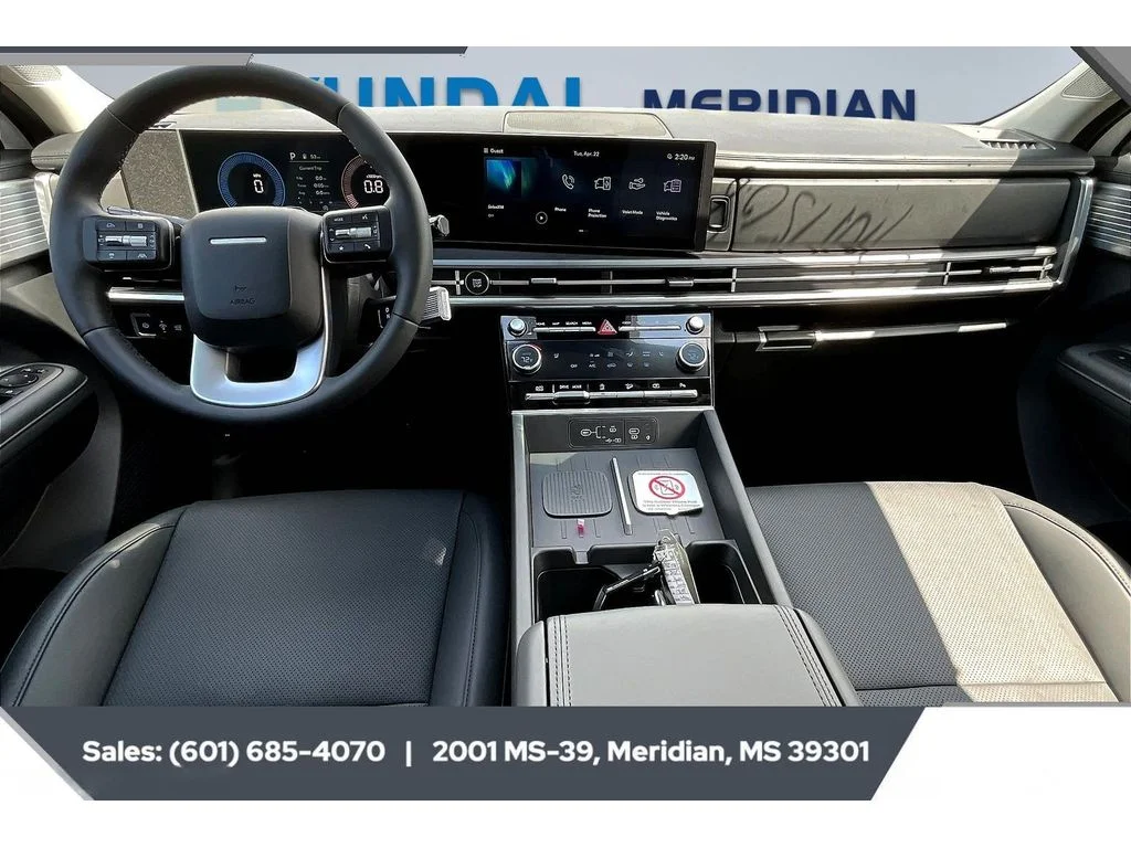 Used 2025 SERENITY WHITE Hyundai SEL image 5