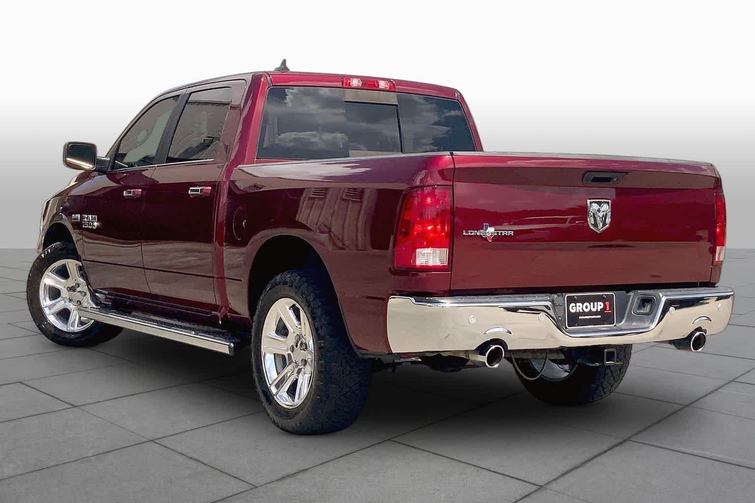 Used 2017 Delmonico Red Pearlcoat Ram Lone Star Silver image 12